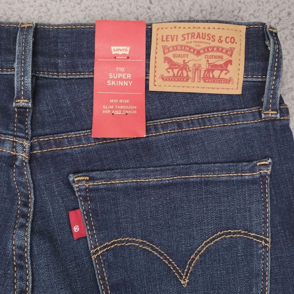LEVIS 710 Jeans Size 28L 6 Long Super Skinny Mid Rise Dark Wash Denim NEW